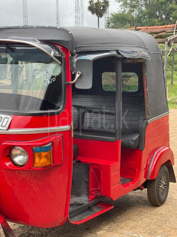 Bajaj 4 stroke 2012 - பயன்படுத்தப்பட்டது முச்சக்கர வண்டி sale in Sri Lanka - patpat.lk