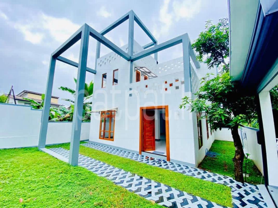 House for Sale in Colombo Fort (Colombo 01)
