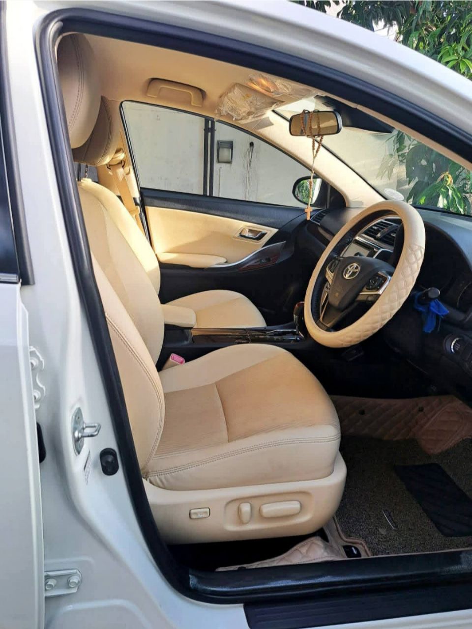 Toyota Premio 2019 - Reconditioned Car sale in Sri Lanka - patpat.lk