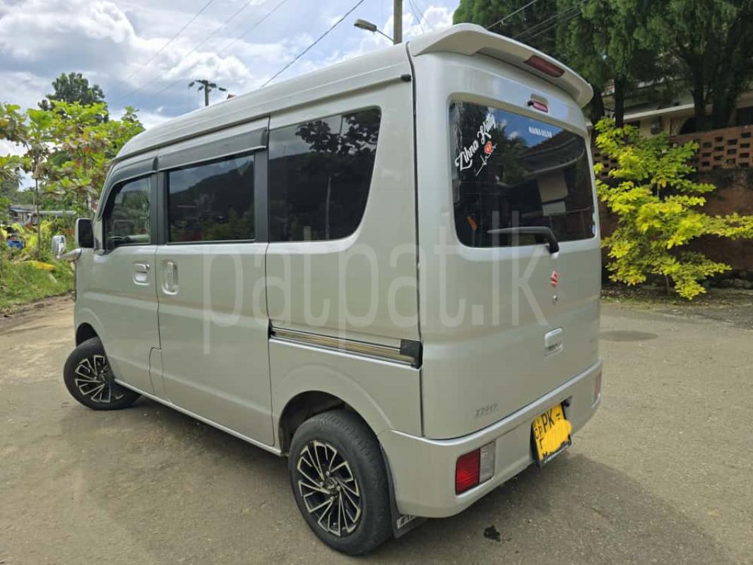 Advertisement image 5