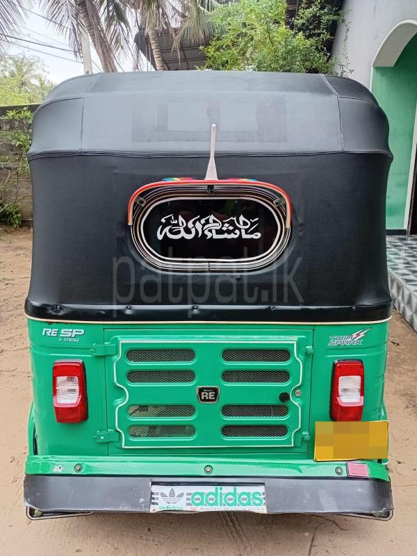 Bajaj Three Wheel 2017 - பயன்படுத்தப்பட்டது முச்சக்கர வண்டி sale in Sri Lanka - patpat.lk
