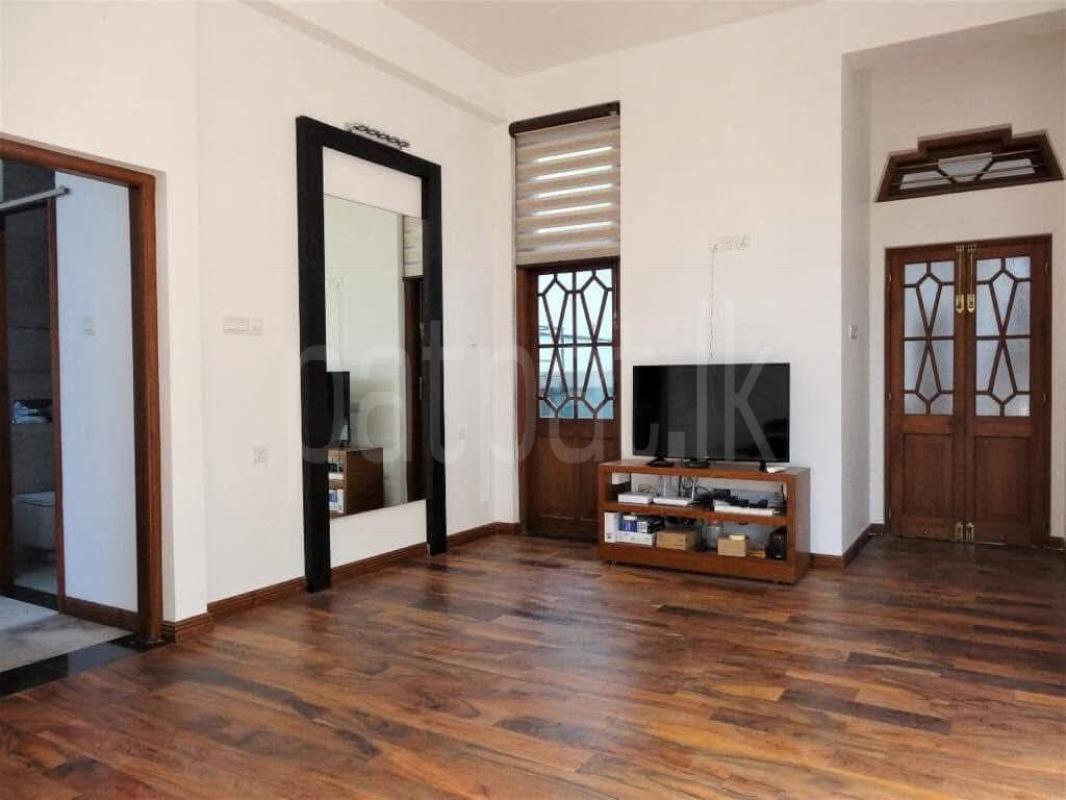 House for Sale in Pelawatta