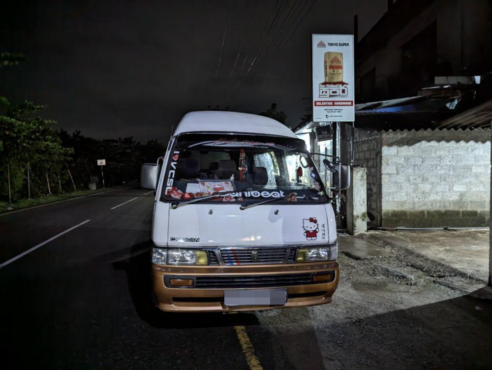 Nissan Caravan 1999 ads-image-1