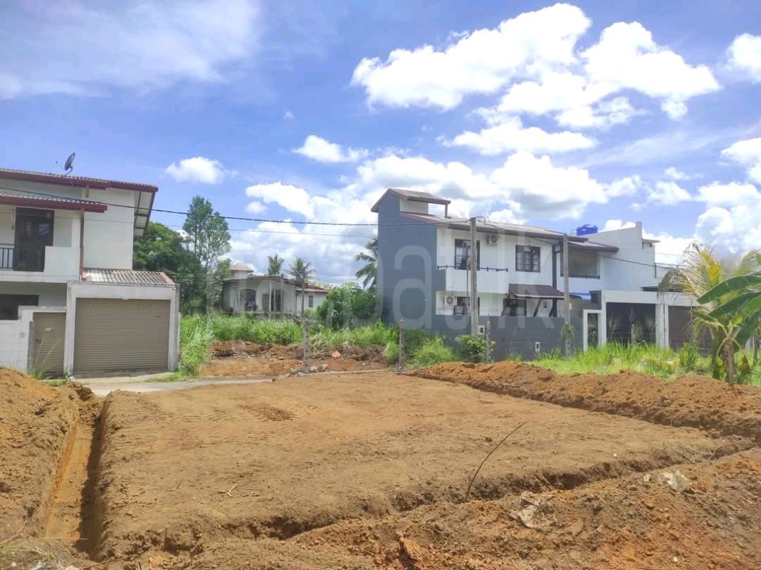 Commercial Land for Sale in Piliyandala
