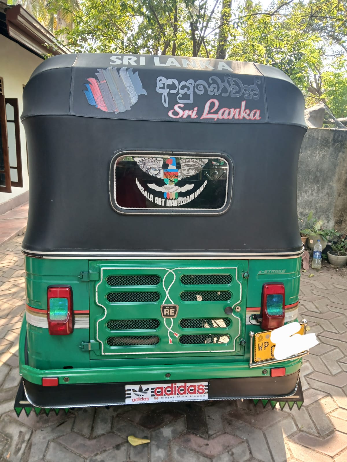 Bajaj Three Wheel 2015 - Used Three wheeler sale in Sri Lanka - patpat.lk
