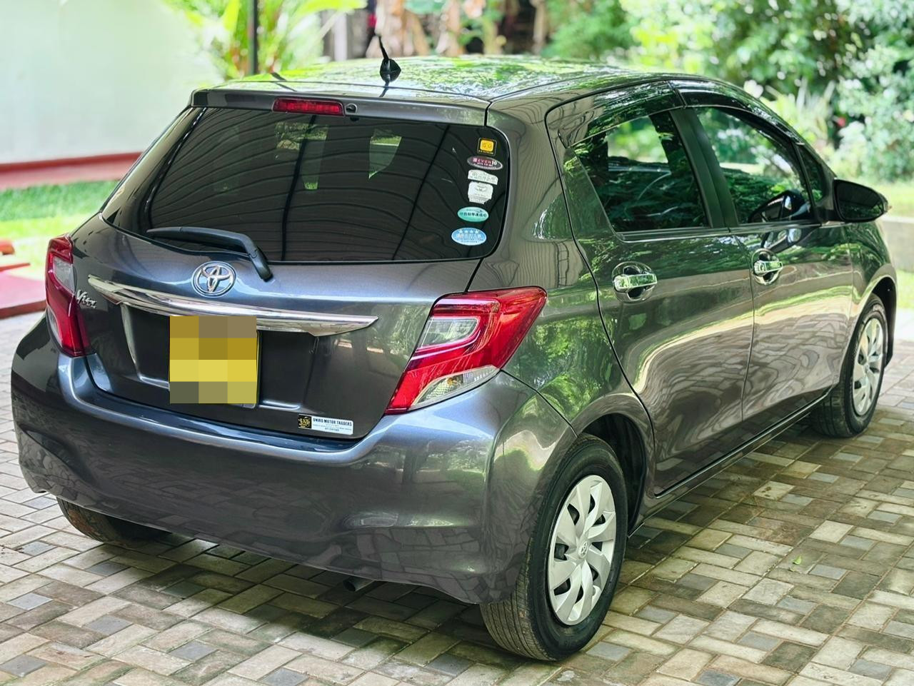 Toyota Vitz 2016 - Used Car sale in Sri Lanka - patpat.lk