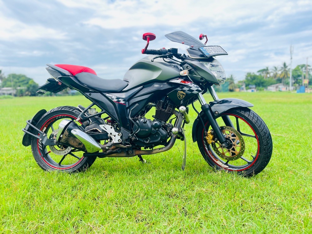 Suzuki Gixxer 2017 - பயன்படுத்தப்பட்டது பைக் sale in Sri Lanka - patpat.lk