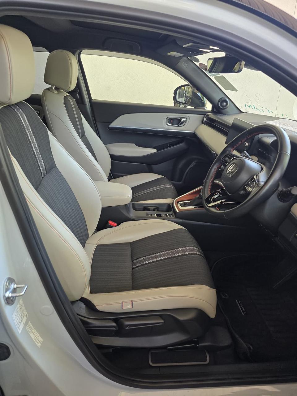 Honda Vezel 2025 - சான்றளிக்கப்பட்டது SUV sale in Sri Lanka - patpat.lk