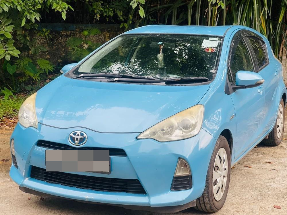 Toyota Aqua 2013 ads-image-1