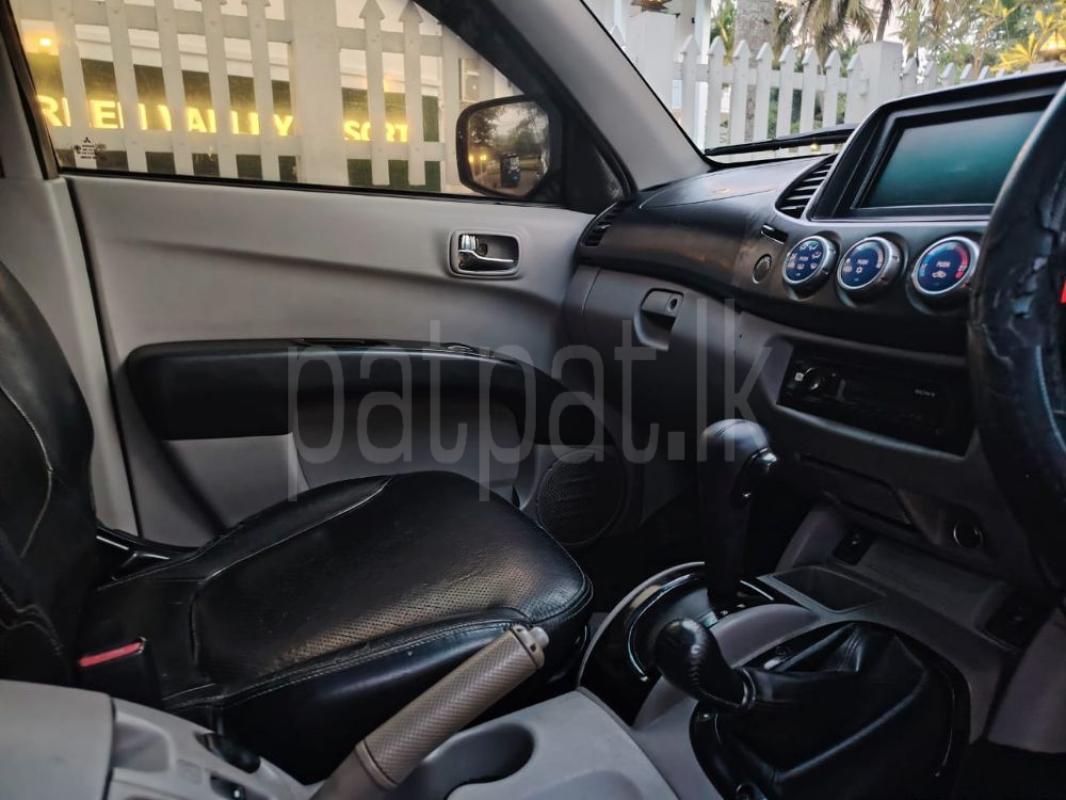 Advertisement image 6