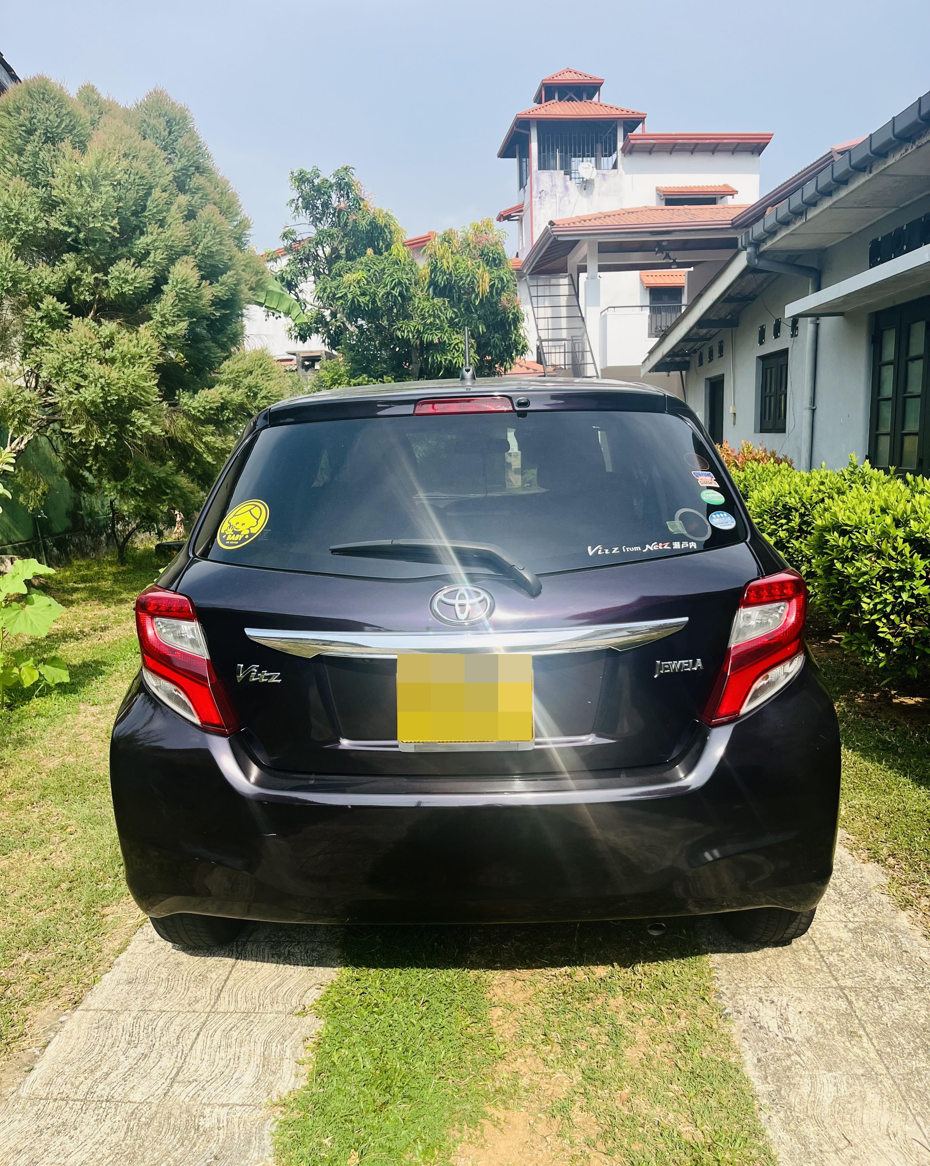 Toyota Vitz 2016 - Used Car sale in Sri Lanka - patpat.lk