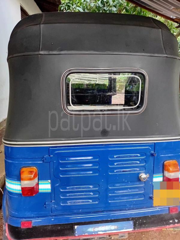 Bajaj 4 stroke 2009 - பயன்படுத்தப்பட்டது முச்சக்கர வண்டி sale in Sri Lanka - patpat.lk