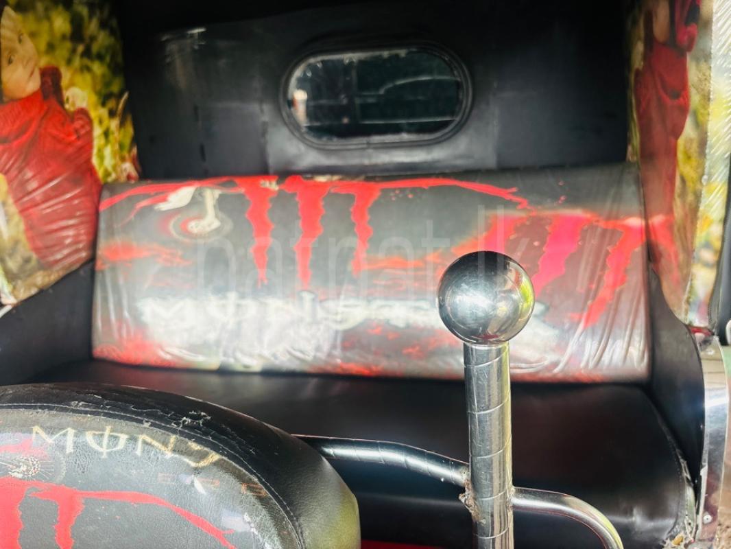 Bajaj Three Wheel 2014 - பயன்படுத்தப்பட்டது முச்சக்கர வண்டி sale in Sri Lanka - patpat.lk