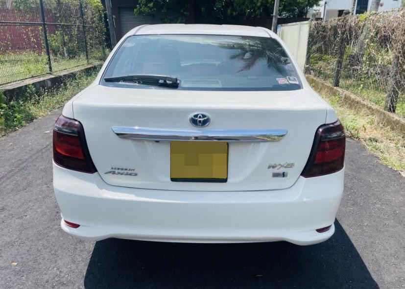 Toyota Axio 2016 - Used Car sale in Sri Lanka - patpat.lk