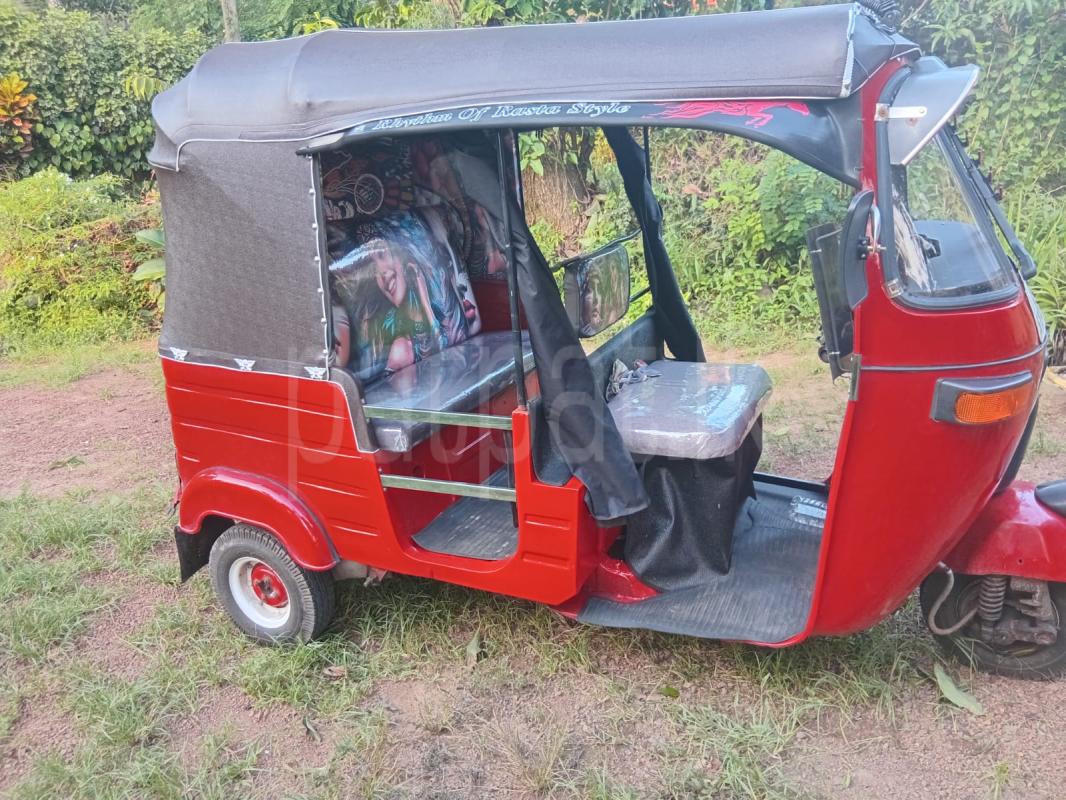 Bajaj Three Wheel 2007 - பயன்படுத்தப்பட்டது முச்சக்கர வண்டி sale in Sri Lanka - patpat.lk