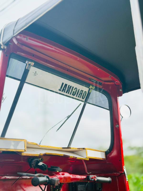 Bajaj 2 stroke 1998 - பயன்படுத்தப்பட்டது முச்சக்கர வண்டி sale in Sri Lanka - patpat.lk