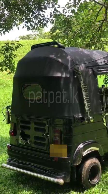 Bajaj 4 stroke 2011 - Used Three wheeler sale in Sri Lanka - patpat.lk