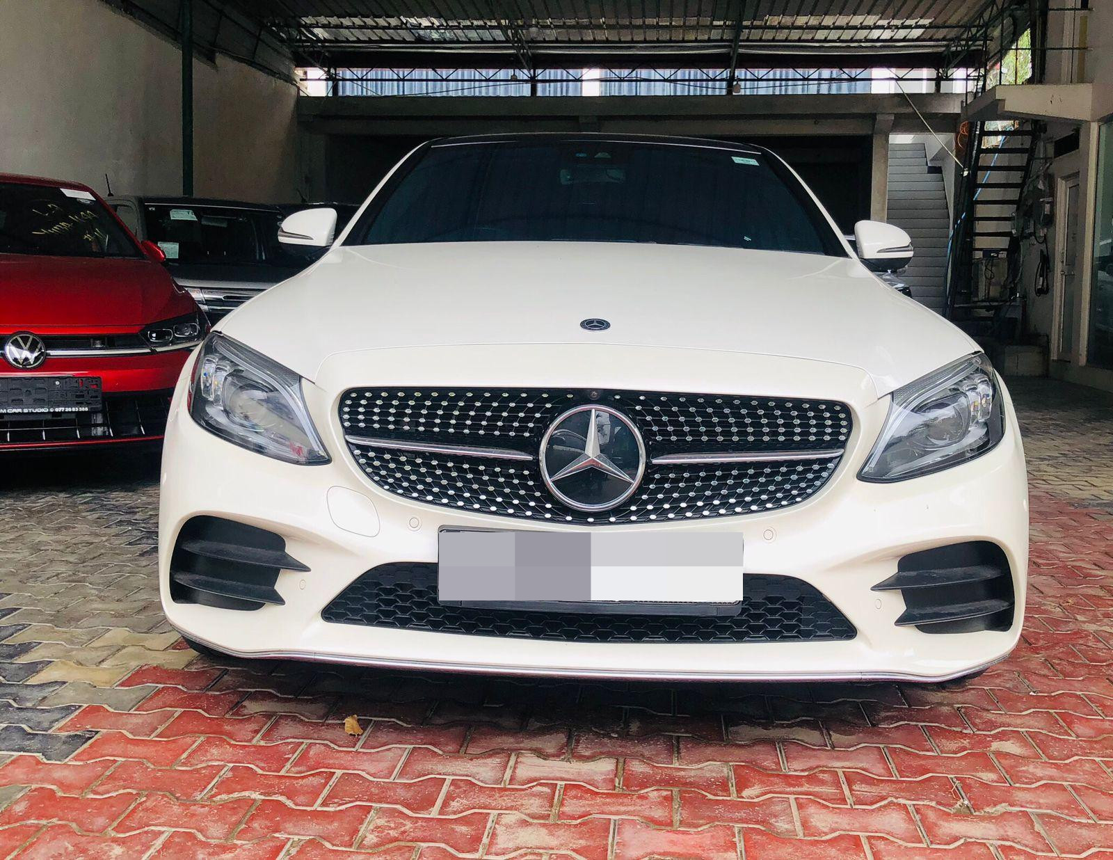 Mercedes Benz C200 2019 - Used Car sale in Sri Lanka - patpat.lk
