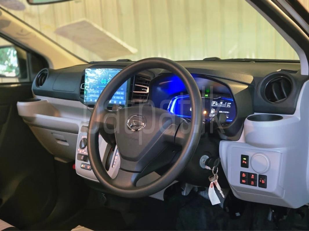 Advertisement image 6