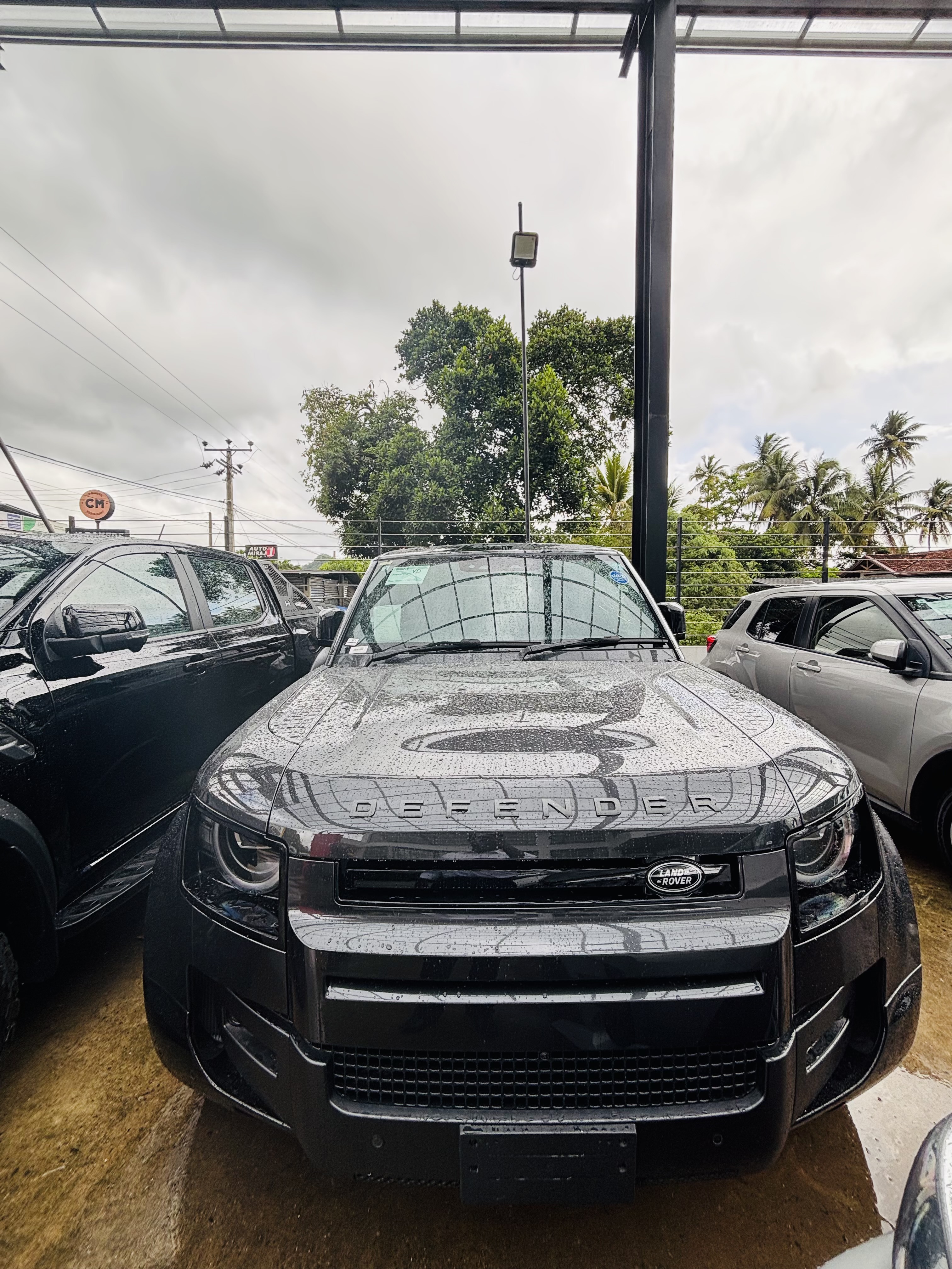 Land Rover Defender 2025 - අලුත් SUV රථය sale in Sri Lanka - patpat.lk