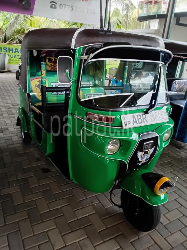 Bajaj 4 stroke 2018 - Used Three wheeler sale in Sri Lanka - patpat.lk