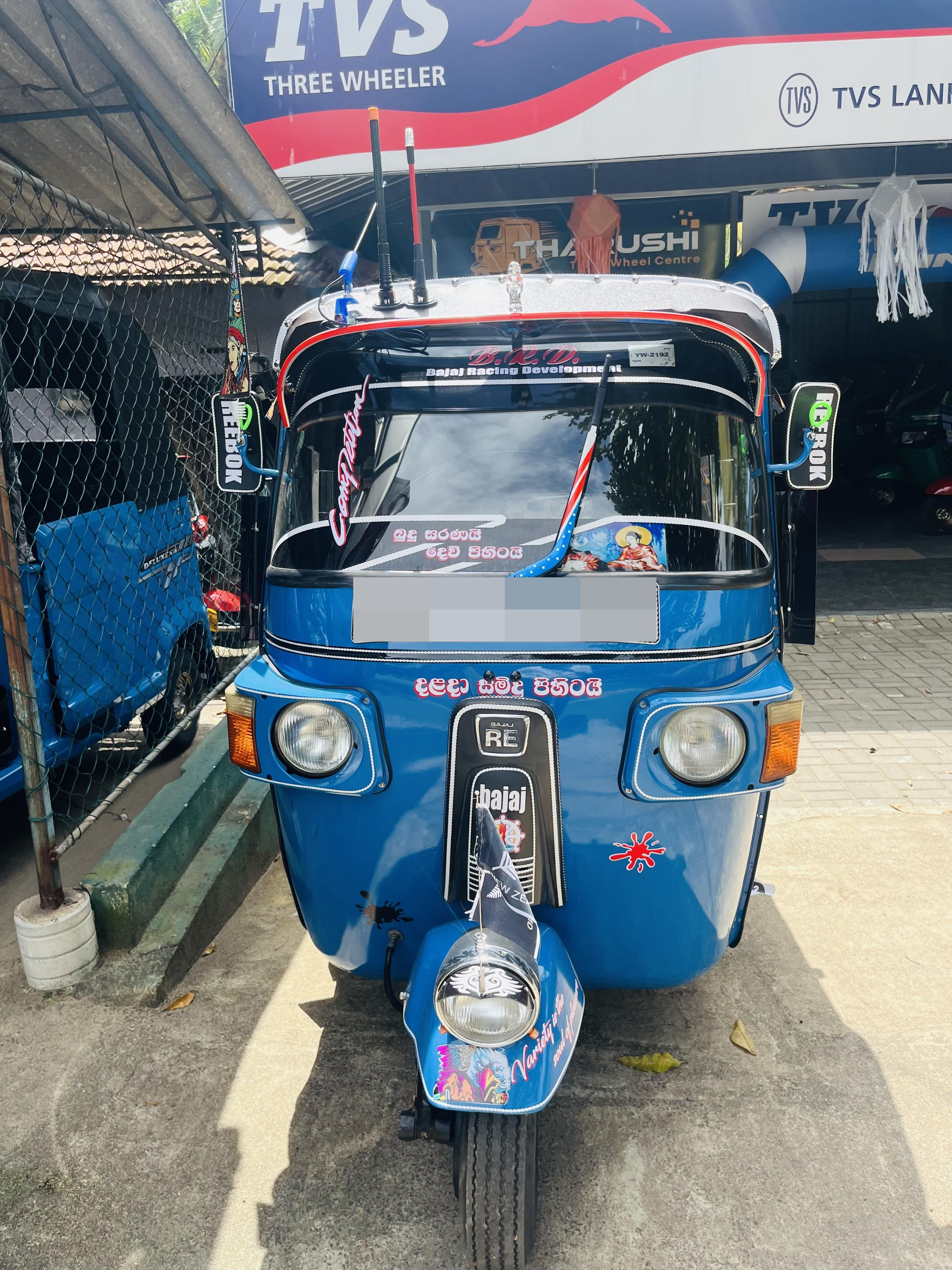 Bajaj 4 stroke 2012 - Used Three wheeler sale in Sri Lanka - patpat.lk