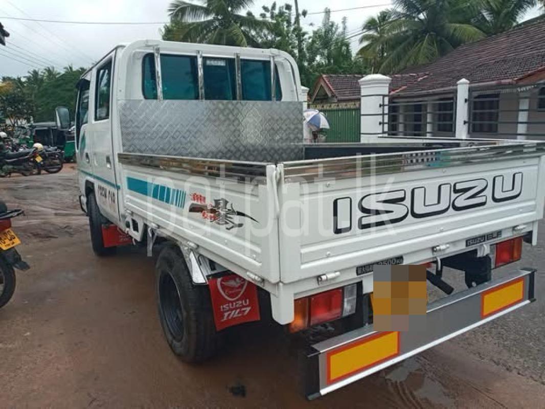 Advertisement image 3