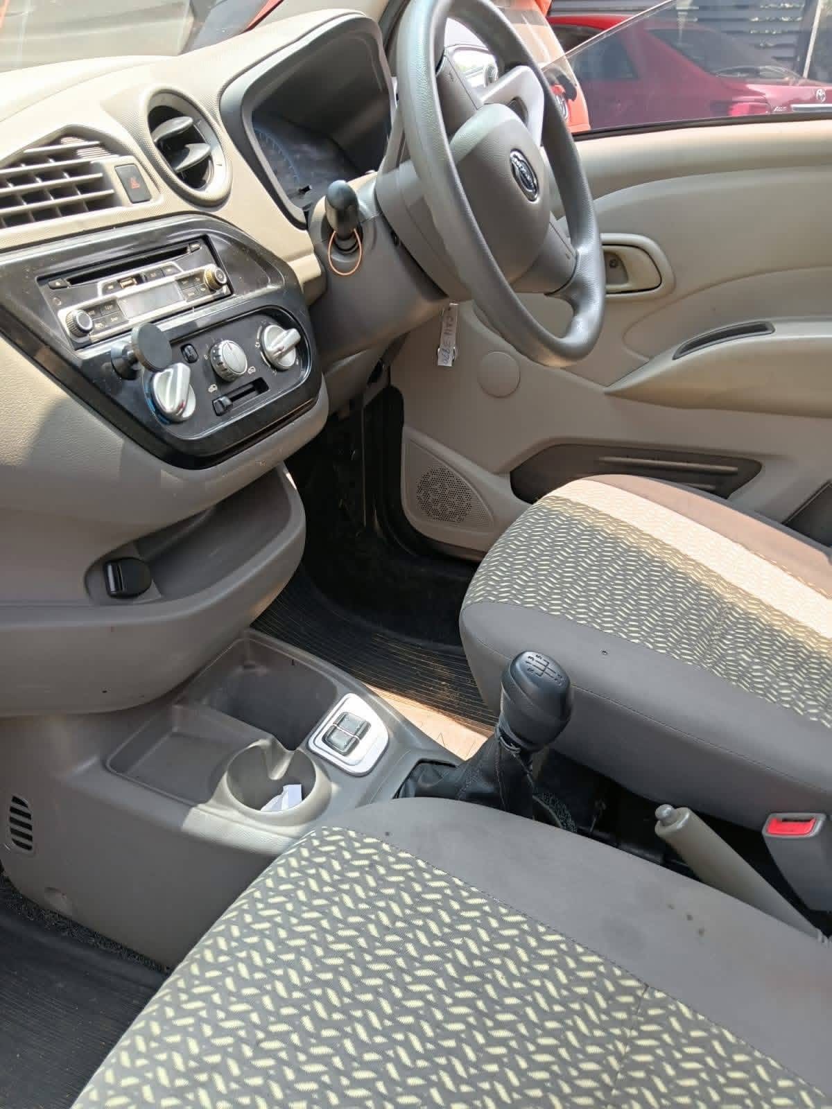 Datsun Redi Go 2016 - භාවිතා කරන ලද කාර් sale in Sri Lanka - patpat.lk