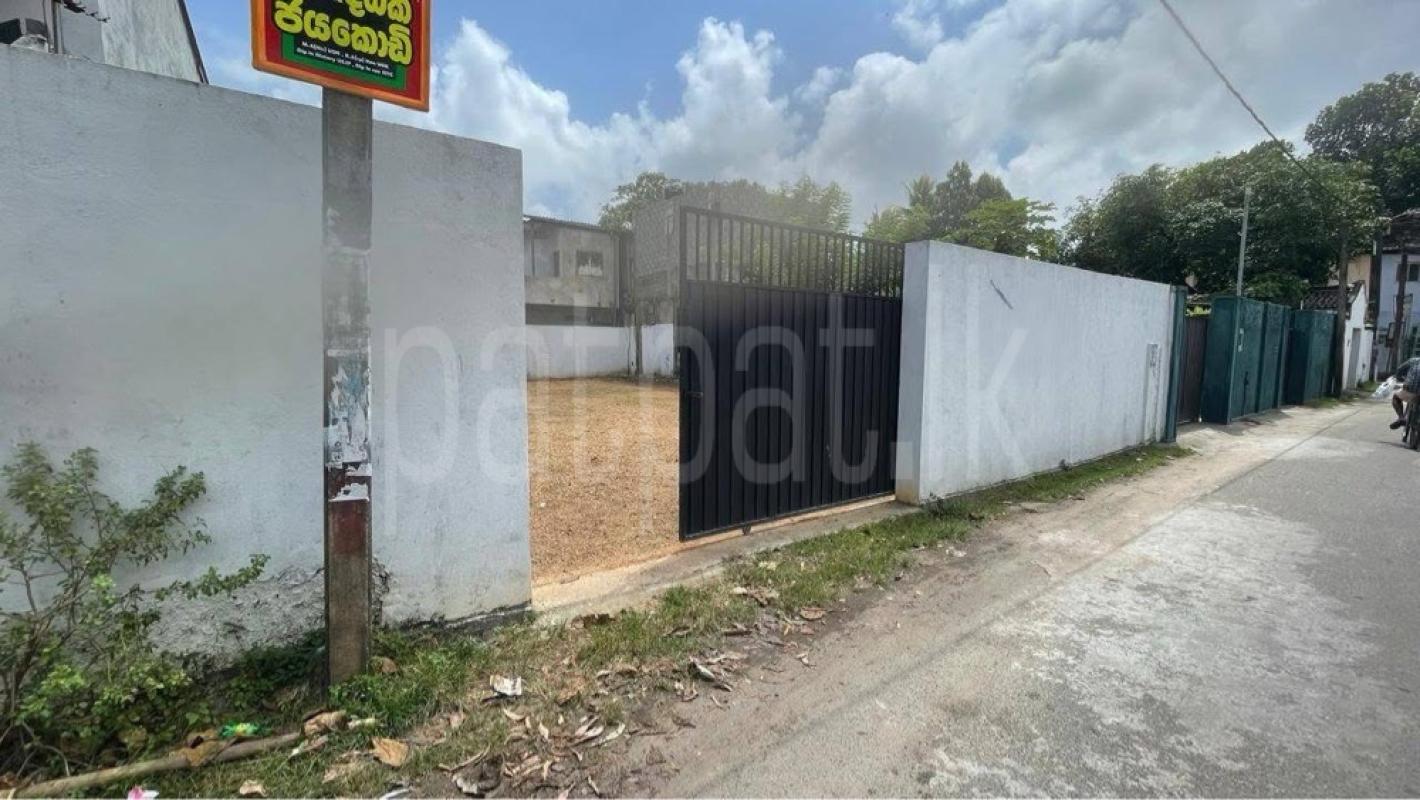 Residential Land for Sale in Borella (Colombo 08) ads-image-1