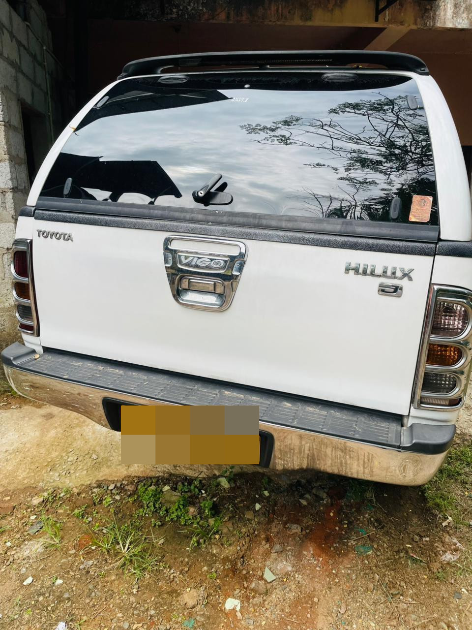 Toyota Hilux 2005 - பயன்படுத்தப்பட்டது சரக்கு போக்குவரத்து sale in Sri Lanka - patpat.lk