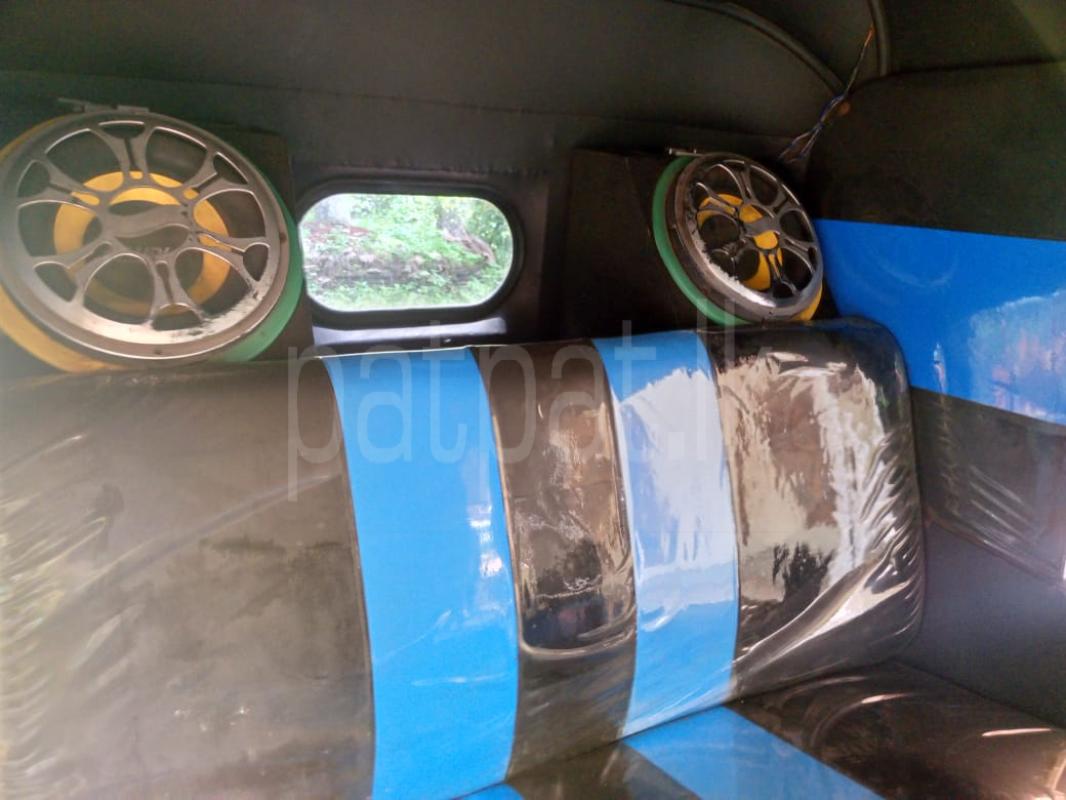 Bajaj Three Wheel 2012 - Used Three wheeler sale in Sri Lanka - patpat.lk