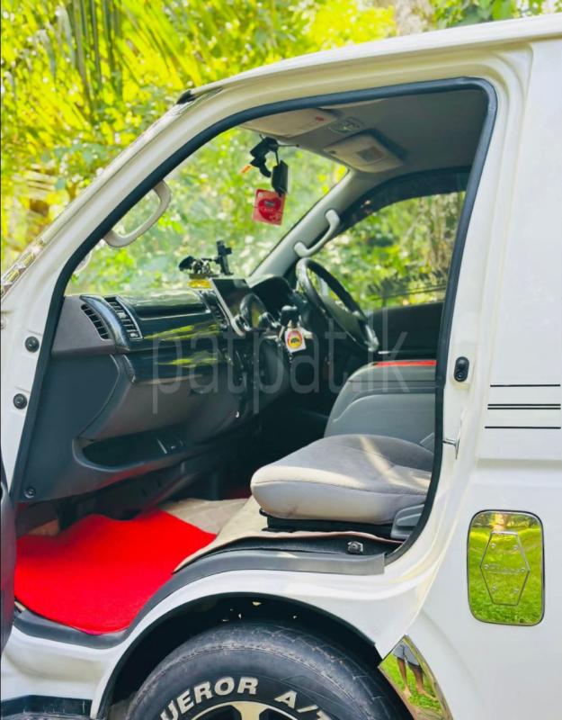 Advertisement image 6