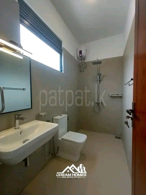 House for Sale in Battaramulla ads-image-1