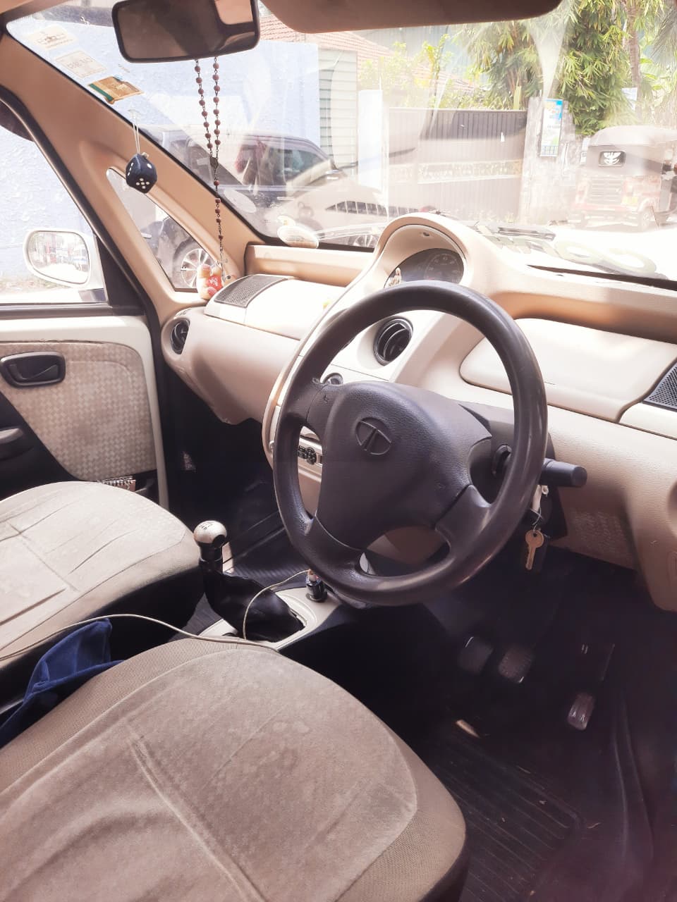 Tata Nano 2014 - Used Car sale in Sri Lanka - patpat.lk