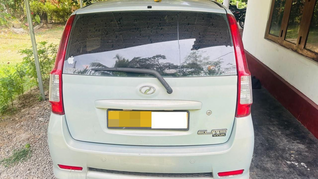 Perodua Elite 2011 - பயன்படுத்தப்பட்டது கார் sale in Sri Lanka - patpat.lk