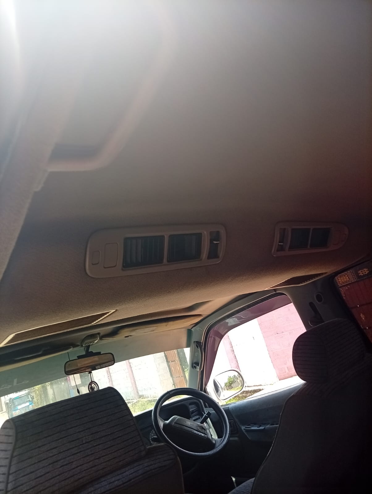 Toyota Hiace 1990 - Used Van sale in Sri Lanka - patpat.lk