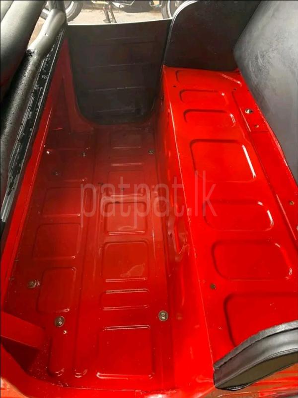 Advertisement image 4