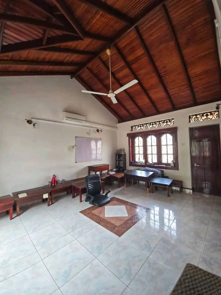 House for Sale in Wellawatta (Colombo 06)