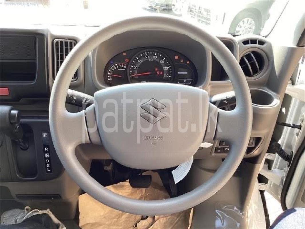 Advertisement image 6