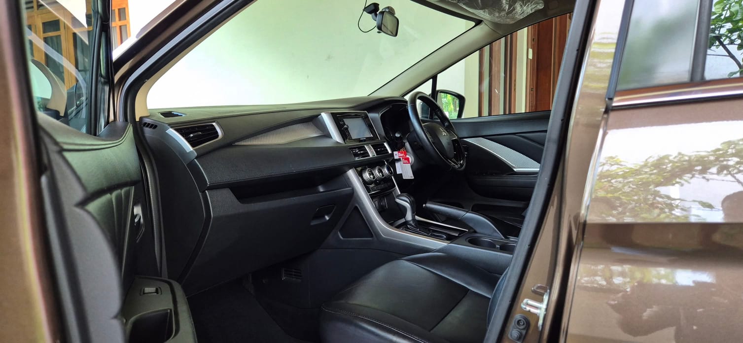 Mitsubishi Xpander 2018 - பயன்படுத்தப்பட்டது SUV sale in Sri Lanka - patpat.lk