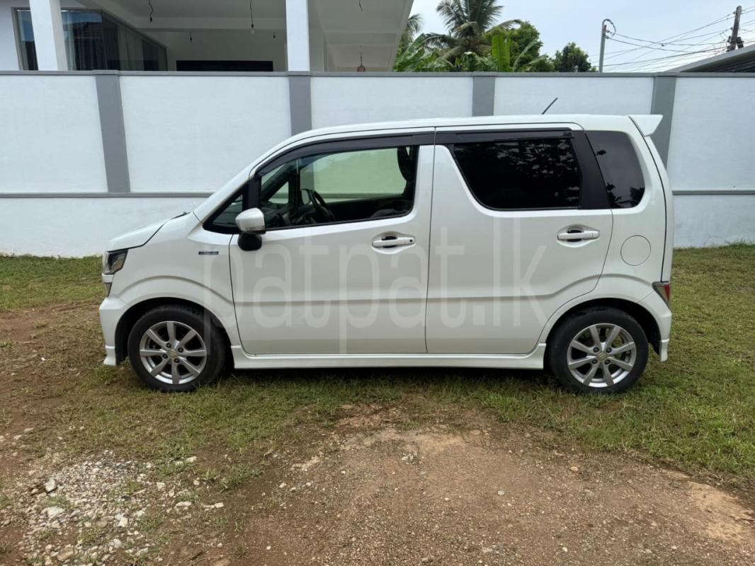 Advertisement image 1