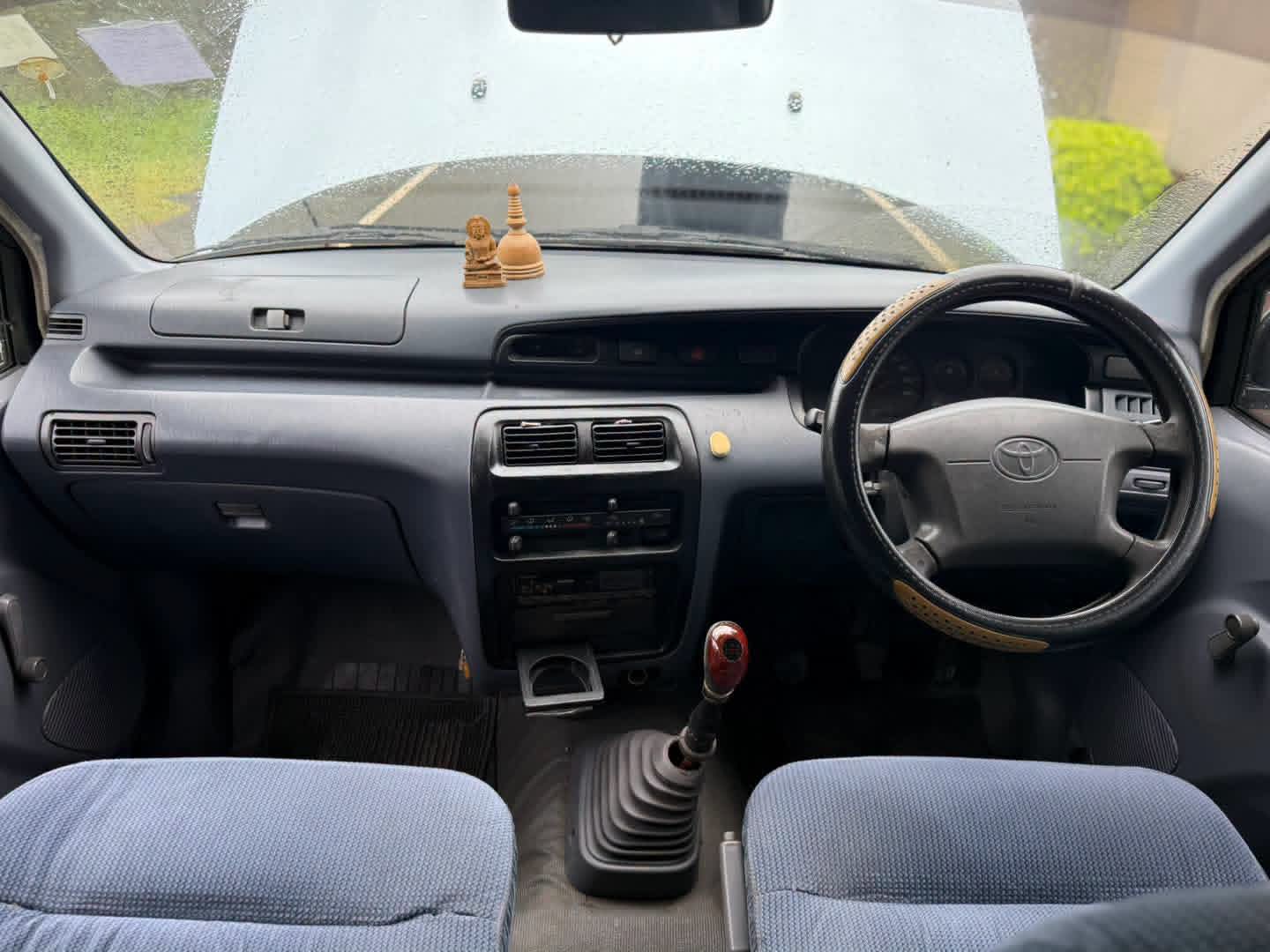 Toyota TownAce 1997 - Used Van sale in Sri Lanka - patpat.lk
