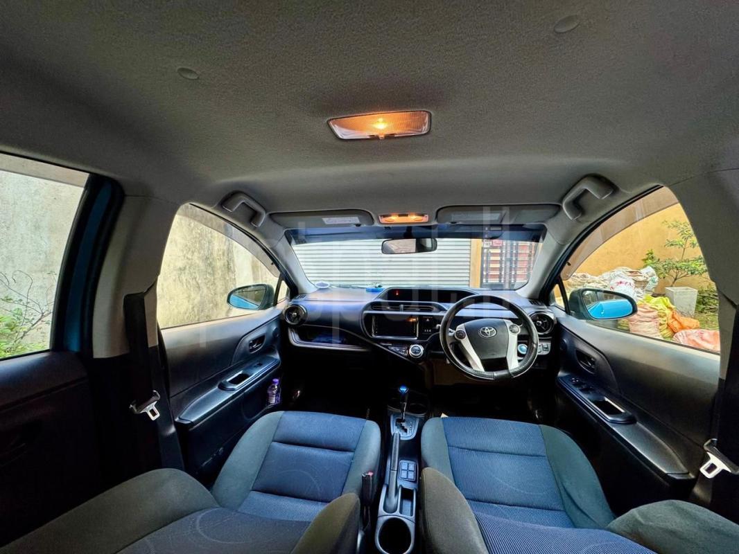 Toyota Aqua 2015 - பயன்படுத்தப்பட்டது கார் sale in Sri Lanka - patpat.lk