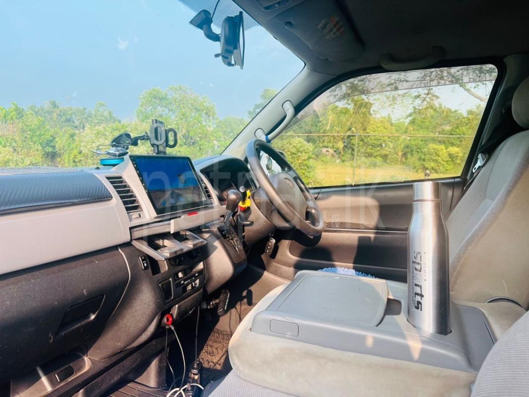 Advertisement image 6