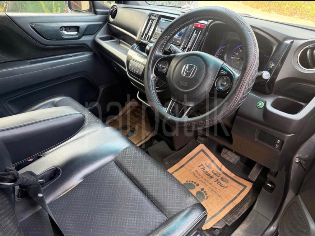 Advertisement image 5