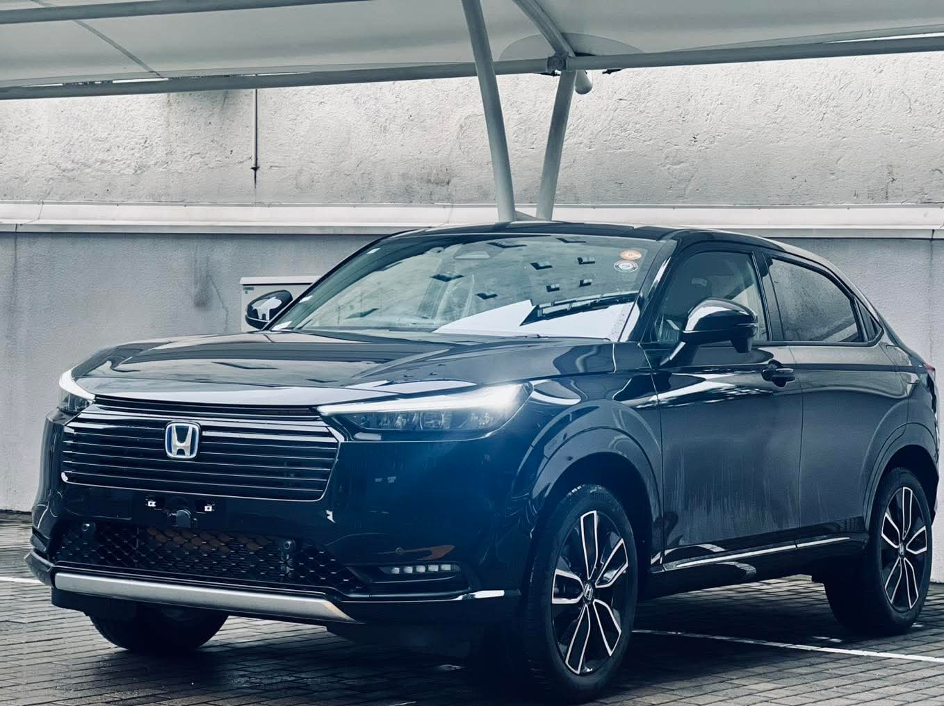 Honda Vezel 2025 - சான்றளிக்கப்பட்டது SUV sale in Sri Lanka - patpat.lk