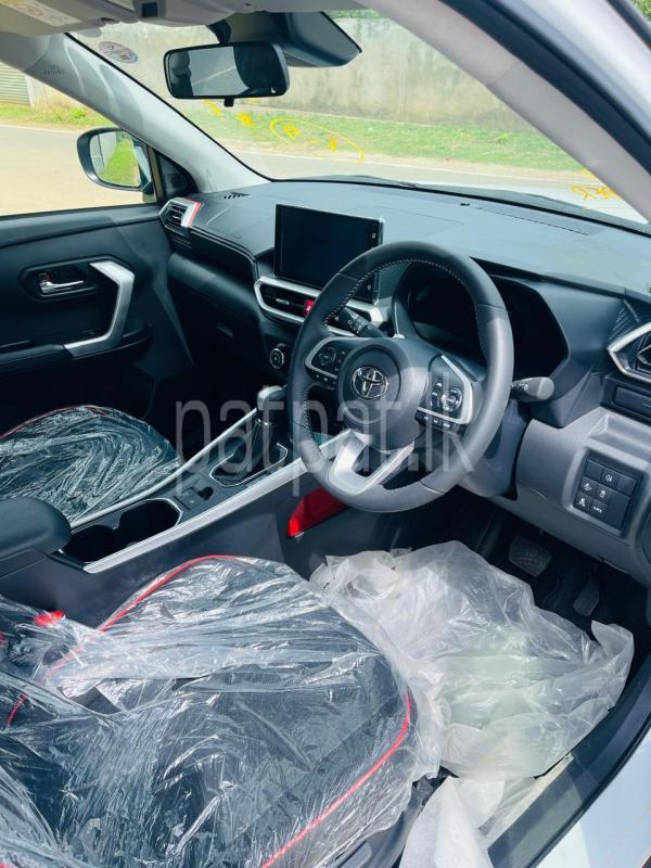 Advertisement image 5