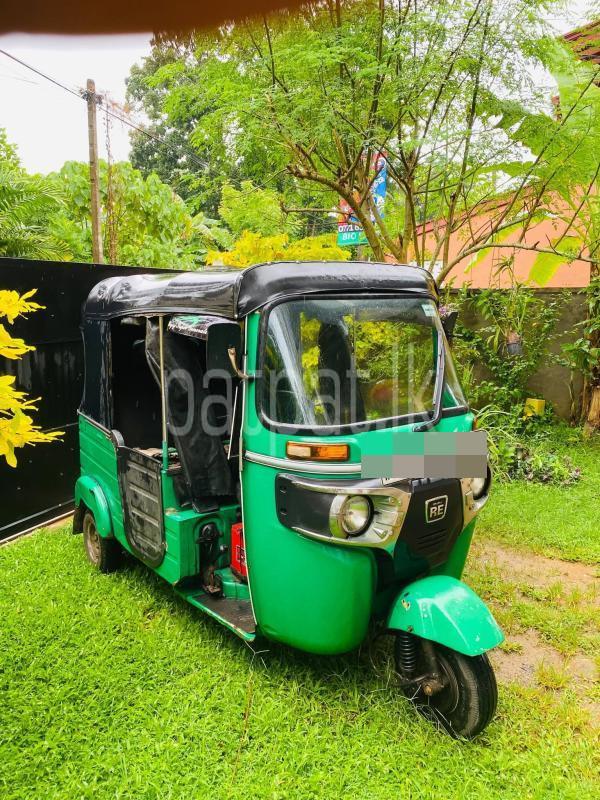 Bajaj Three Wheel 2015 - பயன்படுத்தப்பட்டது முச்சக்கர வண்டி sale in Sri Lanka - patpat.lk