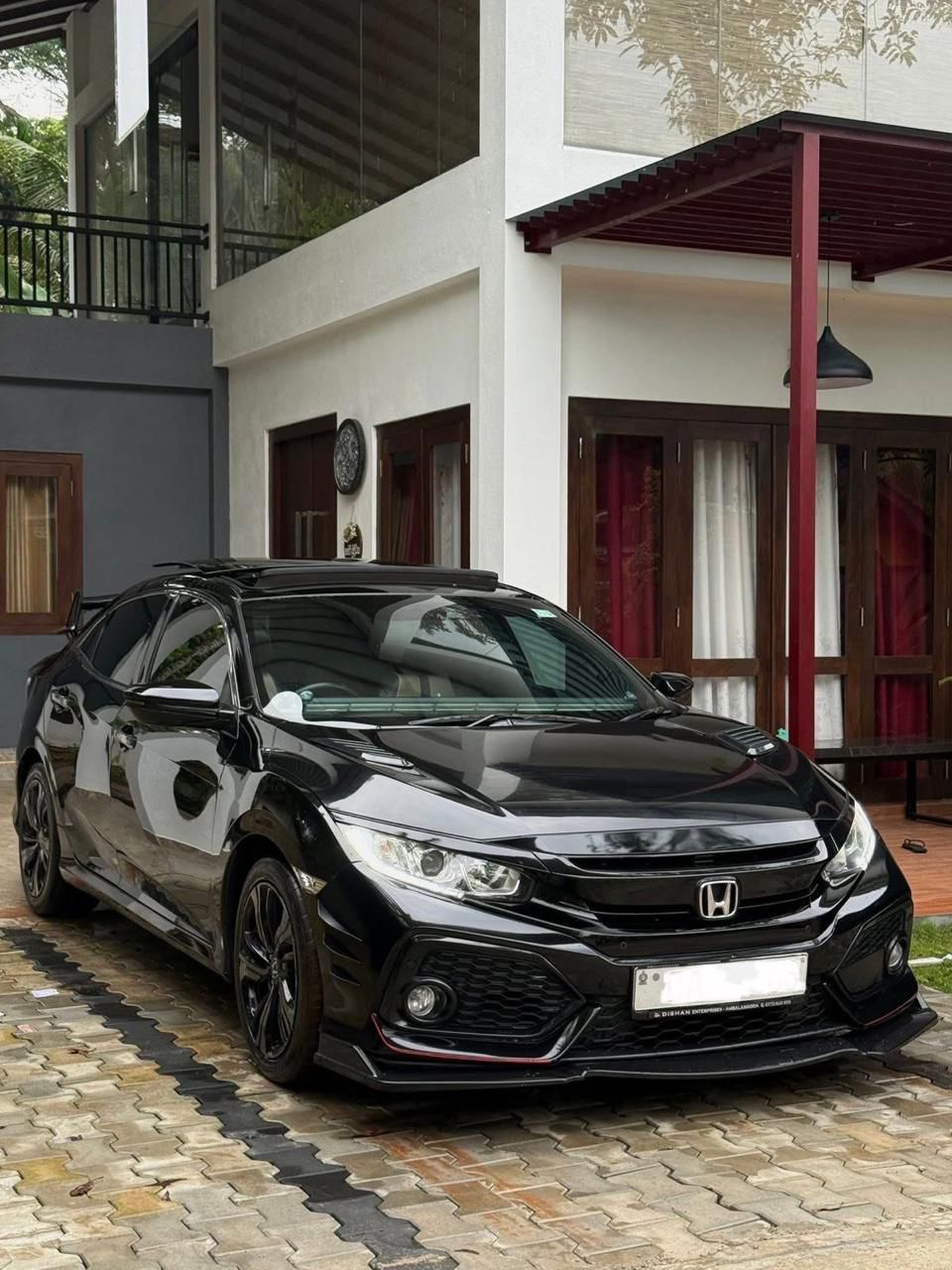 Honda Civic 2017 - භාවිතා කරන ලද කාර් sale in Sri Lanka - patpat.lk