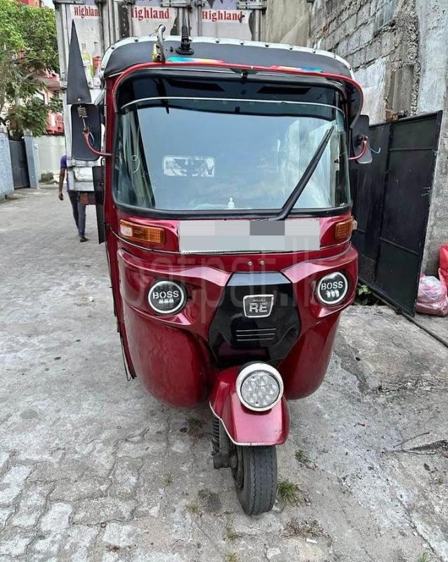 Bajaj Three Wheel 2014 - பயன்படுத்தப்பட்டது முச்சக்கர வண்டி sale in Sri Lanka - patpat.lk